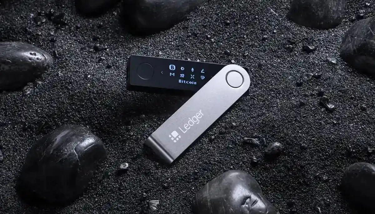 Ledger Nano S Plus, recenzia